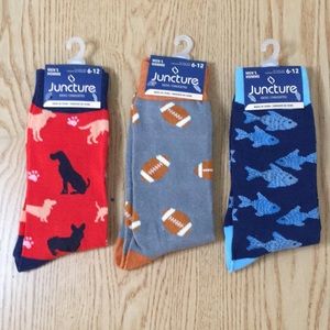 B2 Bundle of 3 Mens Socks 1-Doggies 1-Sharks & 1-Footballs Fits Shoe Size 6-12